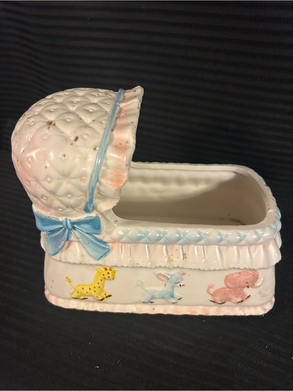 Vintage Ceramic Baby Bassinet Cradle Planter Music Box 5333